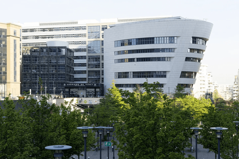 Illustration pour ESILV, Ingénieur - IT, Big Data & IoT, 2018